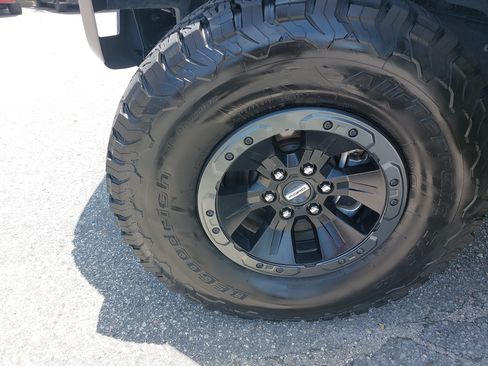Used 2018 Ford F150 Raptor w/ Equipment Group 802A Luxury AWD/4WD image 33