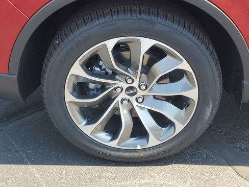 New 2026 Lincoln Aviator AWD image 5