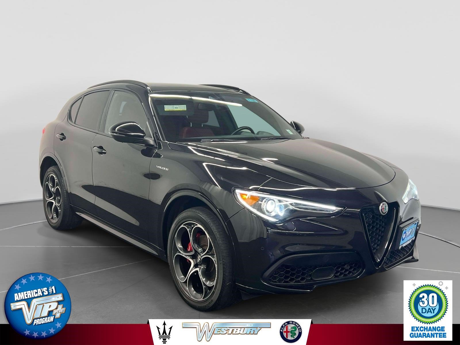 Used 2023 Alfa Romeo Stelvio Veloce AWD/4WD image 1