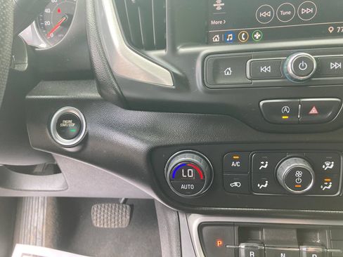 Used 2022 GMC Terrain SLE w/ Driver Convenience Package AWD/4WD image 23