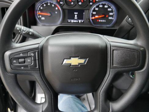 Used 2024 Chevrolet Silverado 2500 Custom w/ Custom Value Package image 12