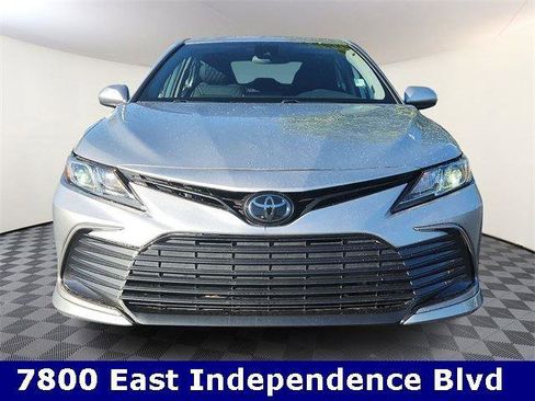 Used 2023 Toyota Camry LE image 2