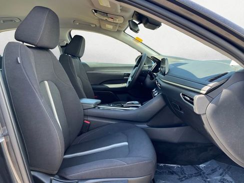 Used 2023 Hyundai Sonata SEL w/ Preferred Accessory Package FWD image 16