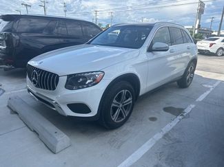 Used 2016 Mercedes-Benz GLC 300 4MATIC image 1