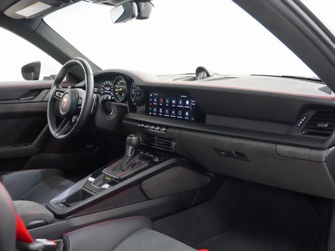 Certified 2022 Porsche 911 GT3 image 14