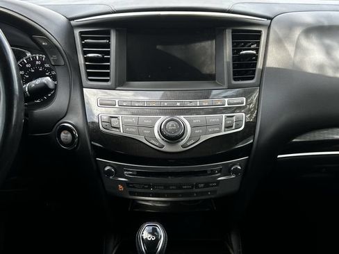 Used 2019 INFINITI QX60 Luxe w/ Essential Package FWD image 17