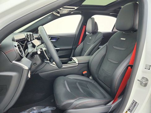 Certified 2025 Mercedes-Benz C 43 AMG 4MATIC Sedan image 17
