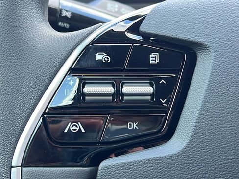 New 2026 Kia Niro LX FWD image 18