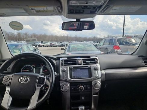 Used 2014 Toyota 4Runner SR5 Premium image 7