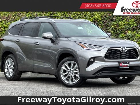 New 2026 Toyota Highlander Limited AWD/4WD image 1