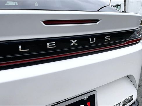 Used 2023 Lexus RZ 450e Premium w/ Accessory Package (Z1) AWD/4WD image 31