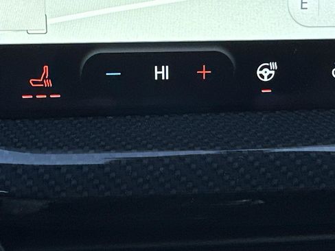 New 2025 Ford Escape ST-Line Select w/ Tech Pack #2 AWD/4WD image 19