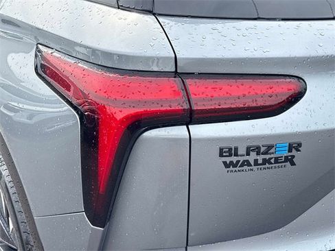 New 2026 Chevrolet Blazer EV RS w/ Super Cruise Package image 11