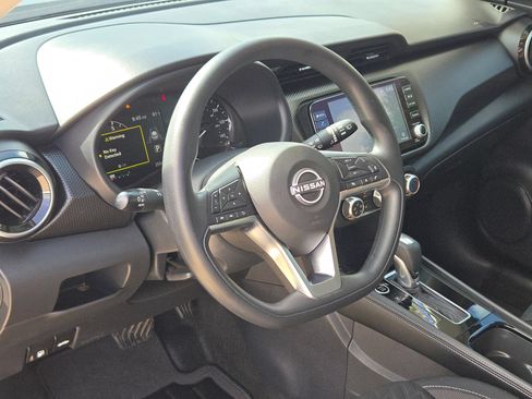 Certified 2024 Nissan Kicks SV FWD image 10