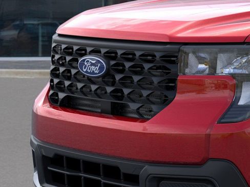 New 2025 Ford Maverick XLT image 19