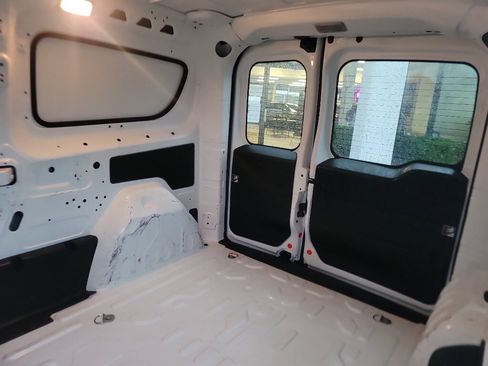 Used 2021 RAM ProMaster City Tradesman SLT image 21