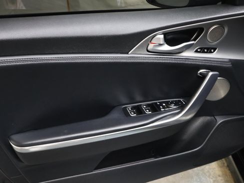 Used 2021 Kia Stinger GT1 image 16