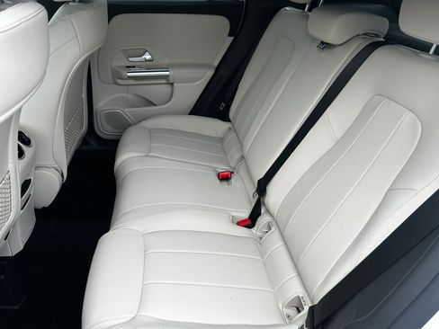 New 2026 Mercedes-Benz GLA 250 4MATIC image 15