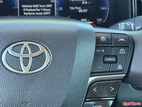 Certified 2025 Toyota Camry XLE image 23