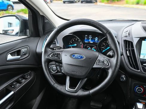 Used 2019 Ford Escape Titanium AWD/4WD image 31