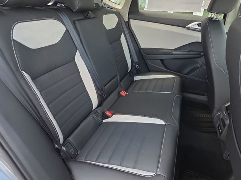 New 2026 Volkswagen Taos SEL AWD/4WD image 20