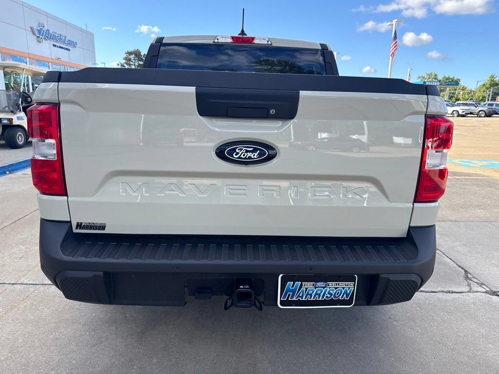 Used 2025 Ford Maverick XL FWD image 28