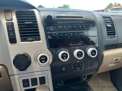 Used 2008 Toyota Sequoia SR5 RWD image 11