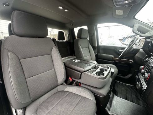 Used 2020 Chevrolet Silverado 1500 LT w/ Convenience Package image 23