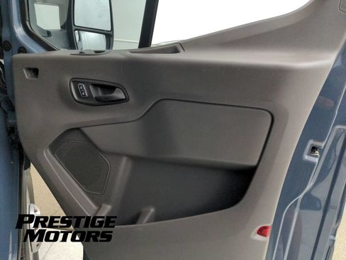 Used 2022 Ford Transit 250 148 High Roof Extended AWD w/ Parcel Delivery Package image 25