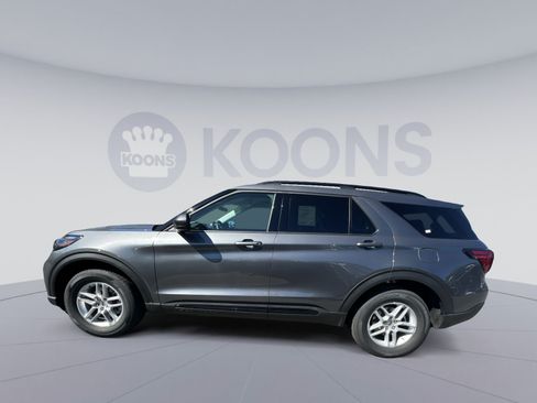 New 2026 Ford Explorer Active AWD/4WD image 13