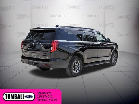 Used 2025 Ford Expedition Max Active RWD image 8