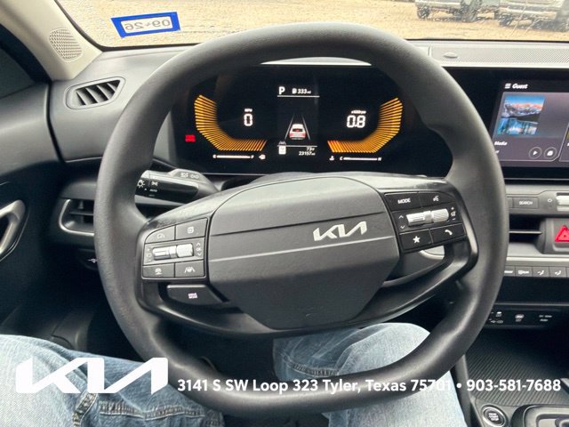 Certified 2025 Kia K4 FWD image 17