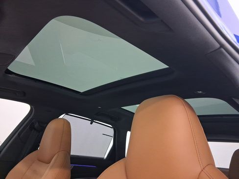 Used 2025 Audi RS 6 performance image 13