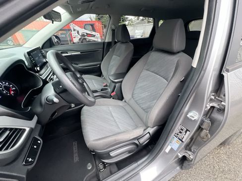 Used 2021 Kia Seltos LX AWD/4WD image 11