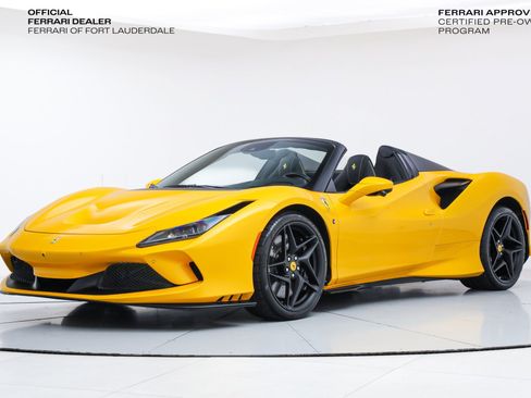 Certified 2022 Ferrari F8 Tributo RWD image 1