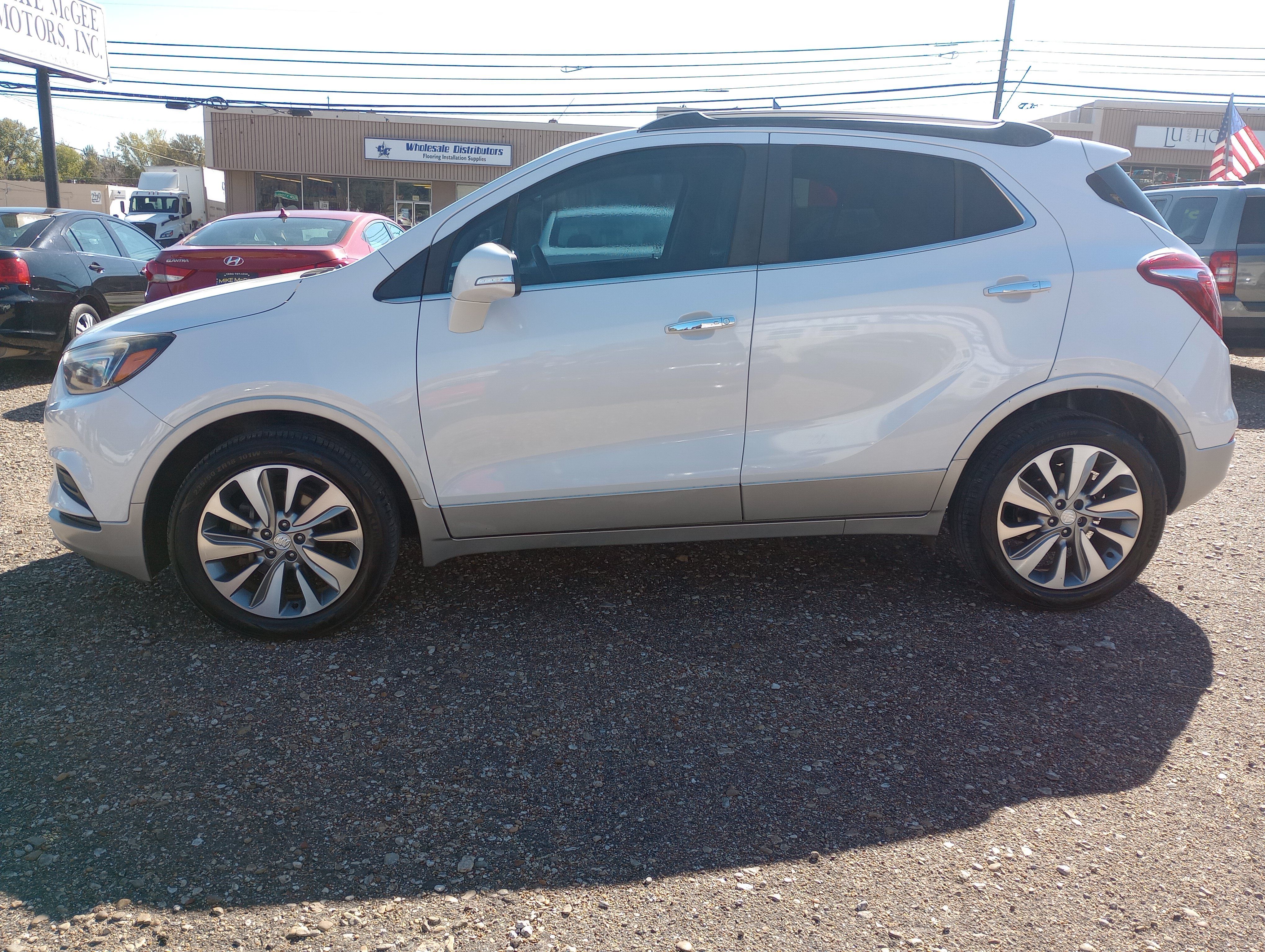 Used 2017 Buick Encore Preferred FWD image 4