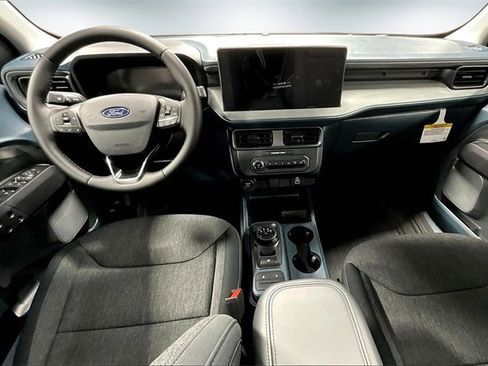 New 2025 Ford Maverick XLT w/ XLT Luxury Package image 6