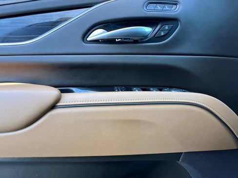 Certified 2024 Cadillac Escalade Sport w/ LPO, ONYX Package AWD/4WD image 11