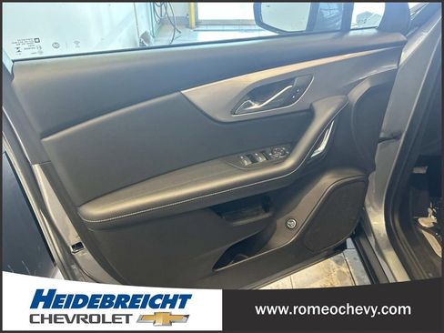 Certified 2024 Chevrolet Blazer LT w/ Convenience Package image 10