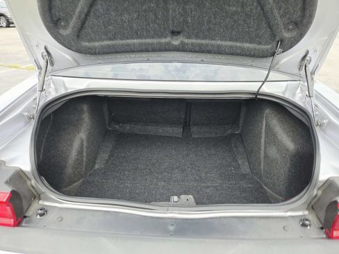 Used 2014 Dodge Challenger SRT8 w/ Harman/Kardon Audio Group RWD image 14
