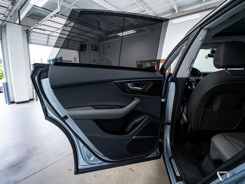 Used 2024 Audi Q8 Premium Plus w/ Premium Plus Package image 48