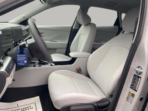 New 2026 Hyundai Kona SE FWD image 16