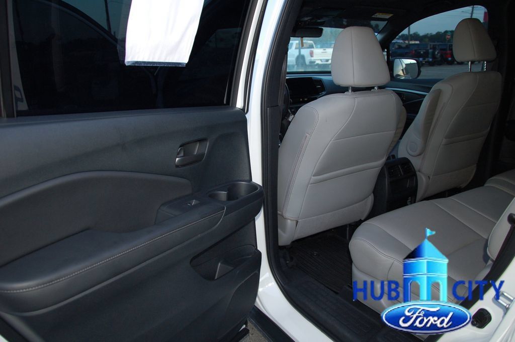 Used 2023 Honda Passport EX-L image 13