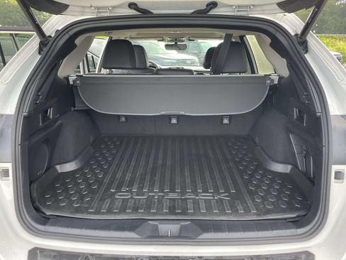 Certified 2024 Subaru Outback Limited AWD/4WD image 29