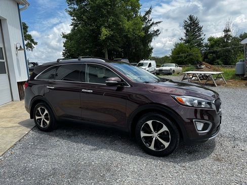 Used 2016 Kia Sorento EX w/ EX Premium Package image 4