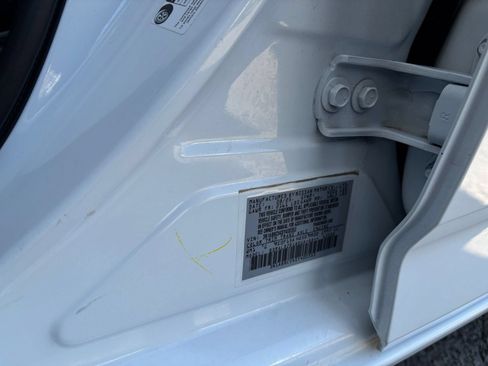 Used 2025 Nissan Sentra SV FWD image 23