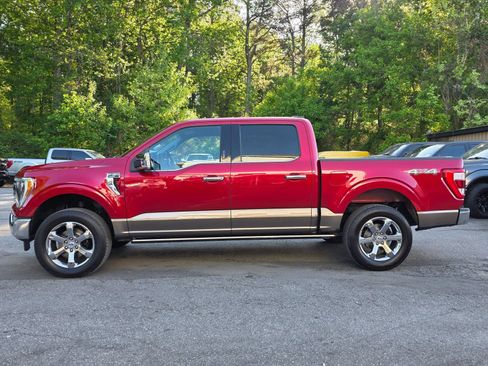 Used 2021 Ford F150 Lariat w/ Equipment Group 502A High AWD/4WD image 4