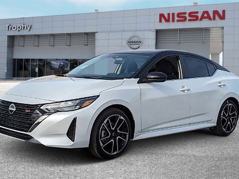 Certified 2024 Nissan Sentra SR image 1