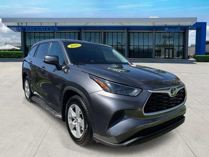 Used 2023 Toyota Highlander L