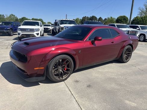 Used 2023 Dodge Challenger SRT Hellcat image 1
